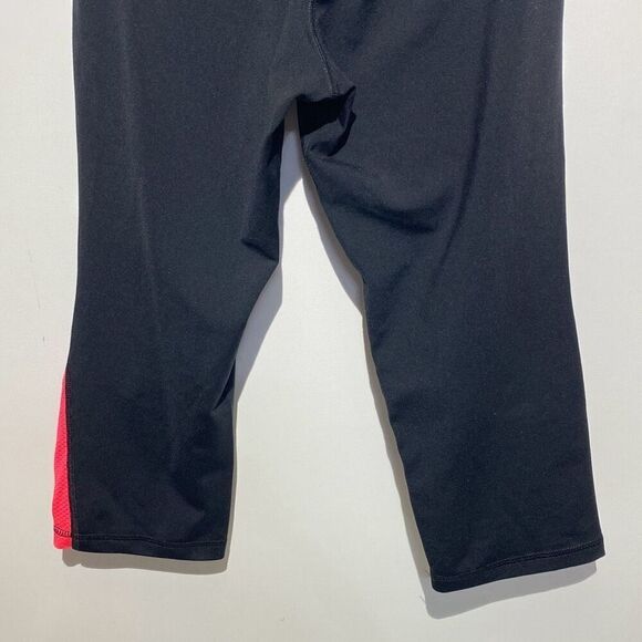 Old Navy Active Women's Black Red Fitted Colorblock Cropped Leggings Size Large - Picture 5 of 7